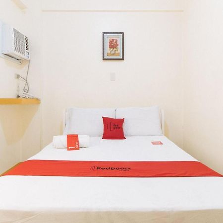 Reddoorz @ Golden Skye Hotel Guagua מראה חיצוני תמונה